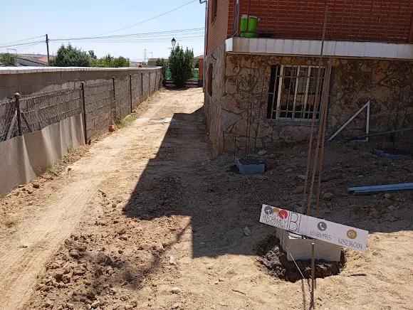 Reformas y Construcciones Ibi - Palomeque