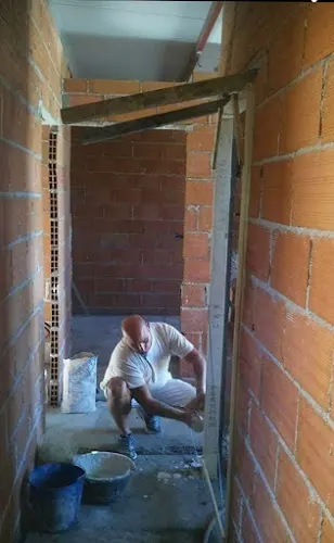 Construcciones y Reformas Aurel