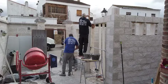 Construcciones y Refomas Herrera & Herrera
