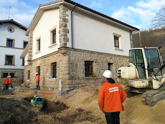SERVICIOS INSERLANTXO, S.L. - Estella