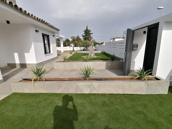 Alberto Montado Design - San Roque