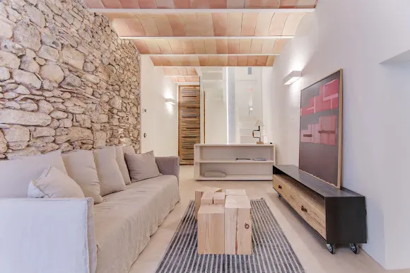 Lara Pujol | Interiorisme & Projectes de Disseny