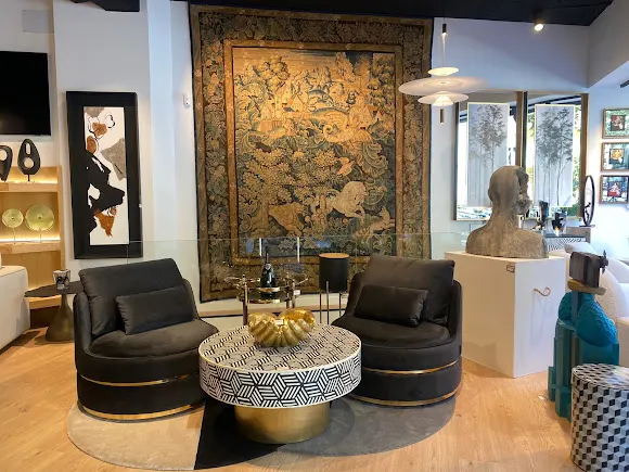 RAHEEM HOME. Tienda de muebles Barrio de Salamanca
