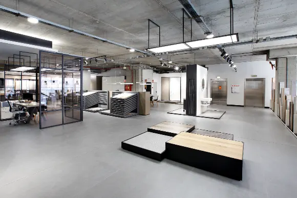 Manau Showroom Badalona - Badalona